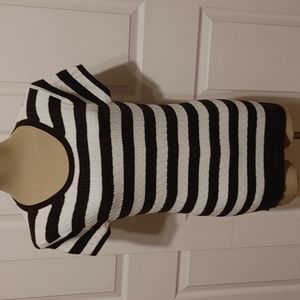 🐯 NWOT Gap Sweater